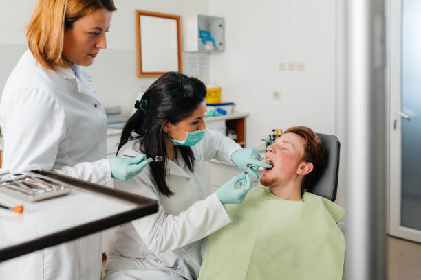 Best Chipped Tooth Repair Near Me  in Redwood Valley, CA